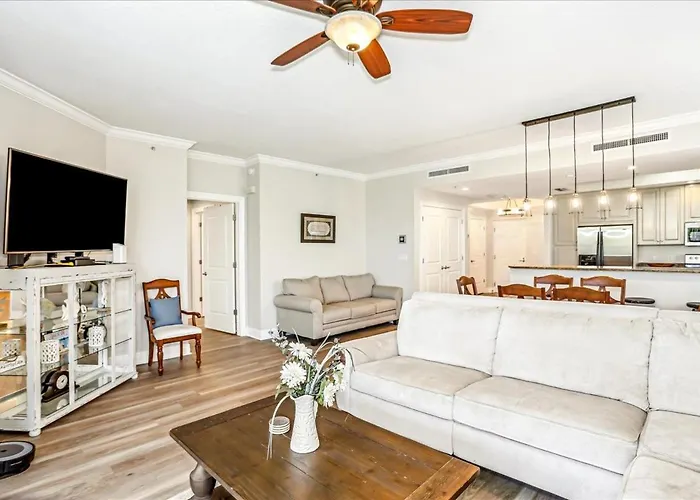 Apartment Lostkey 201c By Collection Gulf Shores